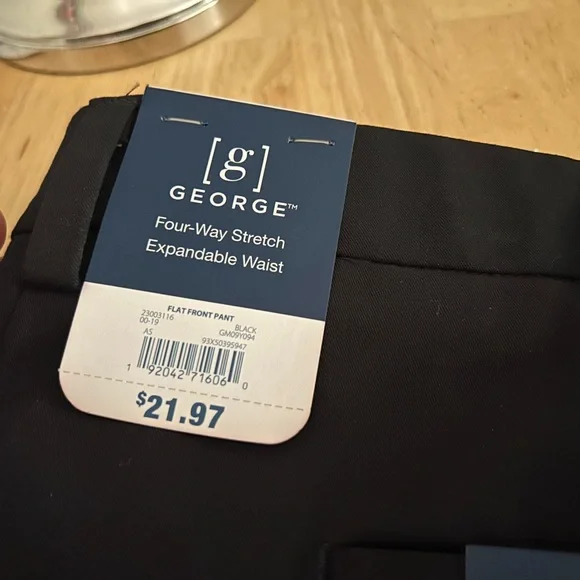 George - Picture 3 of 4